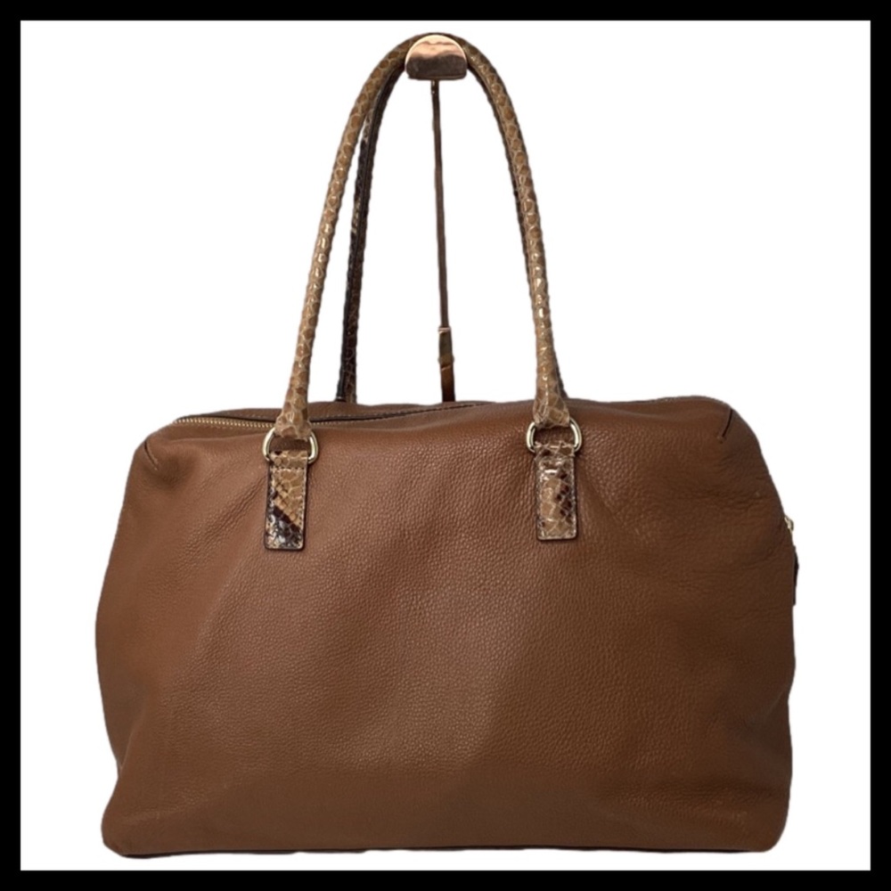 Michael Kors Hamilton Weekender 
Large Leather Handbag Color: Luggage - Picture 5 of 7